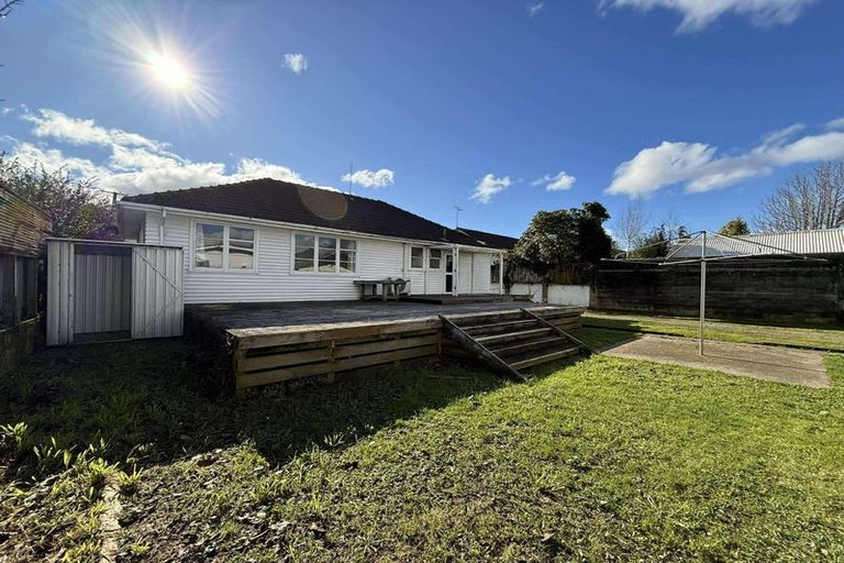 Photo of property in 27 Shakespeare Avenue, Trentham, Upper Hutt, 5018