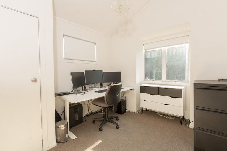 Photo of property in 107 Lake Crescent, Hamilton Lake, Hamilton, 3204