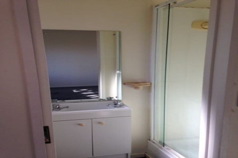 Photo of property in 2/53 Amohia Street, Paraparaumu, 5032