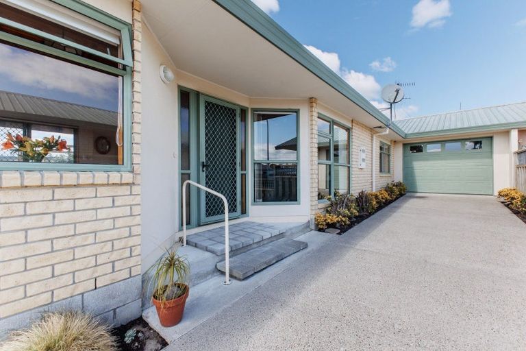 Photo of property in 2/39 James Street, Whakatane, 3120