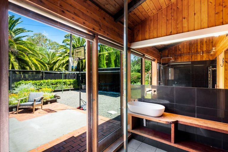 Photo of property in 16 Miller Street, Otane, 4202