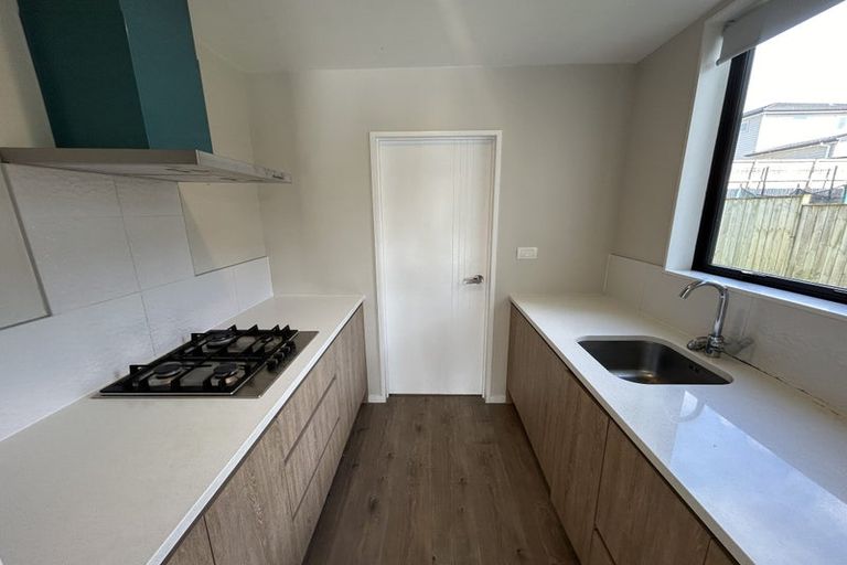 Photo of property in 9 St Claire Road, Silverdale, 0932