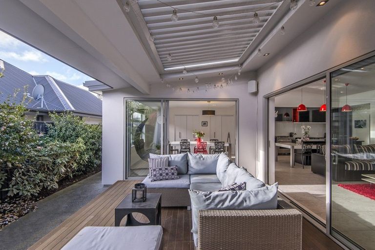 Photo of property in 14 Ashview Place, Rangiora, 7400