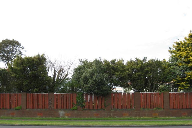 Photo of property in 14 Nugent Street, Bell Block, New Plymouth, 4312