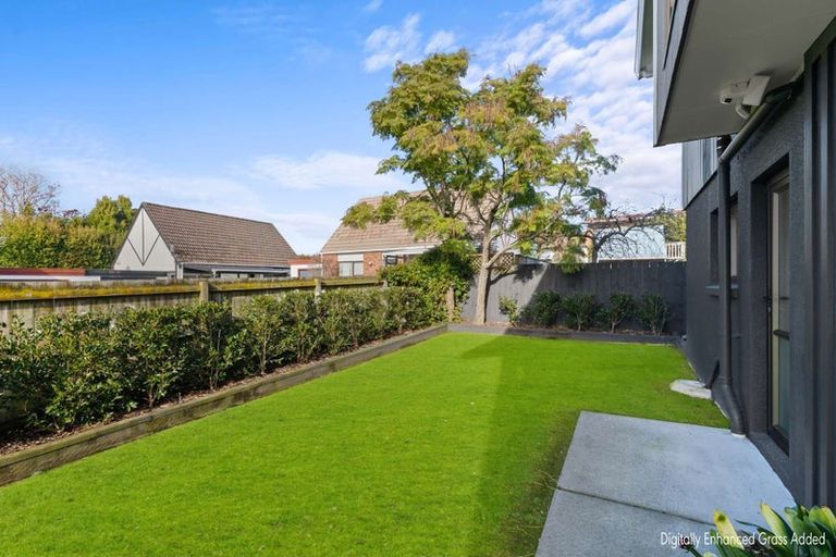 Photo of property in 2/12 Stanley Avenue, Milford, Auckland, 0620