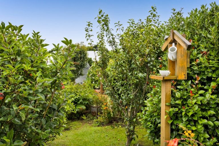 Photo of property in 240 Egmont Street, Patea, 4520