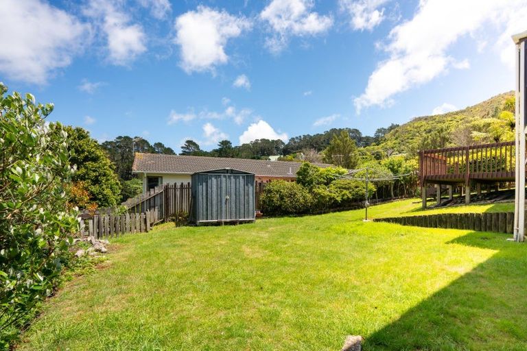 Photo of property in 51 Percy Dyett Drive, Karori, Wellington, 6012