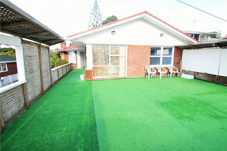 Photo of property in 50 Marlborough Avenue, Glenfield, Auckland, 0629