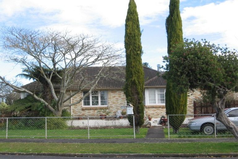 Photo of property in 70 Paul Crescent, Fairfield, Hamilton, 3214