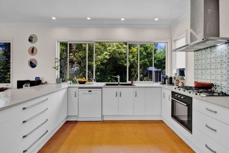 Photo of property in 35 Kelly Street, Inglewood, 4330