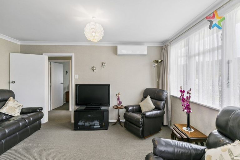 Photo of property in 146 George Street, Stokes Valley, Lower Hutt, 5019