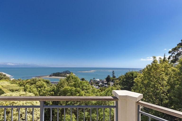 Photo of property in 65 The Cliffs, Britannia Heights, Nelson, 7010