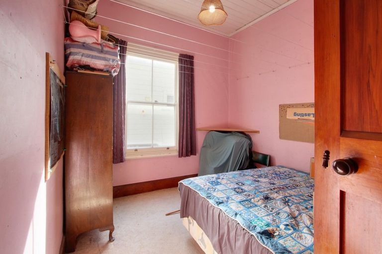 Photo of property in 31 Vigor Brown Street, Napier South, Napier, 4110