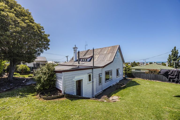 Photo of property in 12a Clyde Street, Oamaru North, Oamaru, 9400
