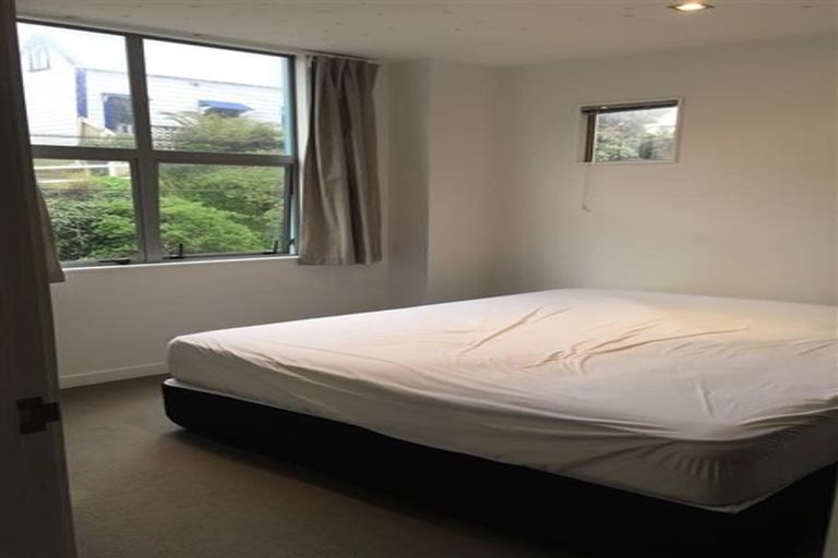 Photo of property in 4g/1 Hanson Street, Mount Cook, Wellington, 6021