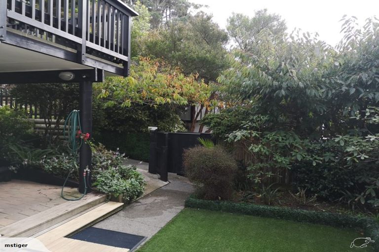 Photo of property in 10 Jasons Place, Churton Park, Wellington, 6037