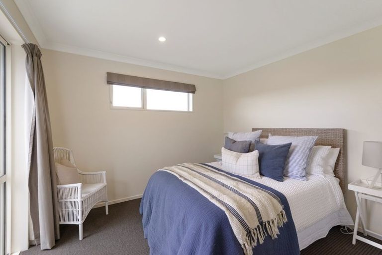 Photo of property in 14 Tutaipatu Avenue, Pegasus, 7612