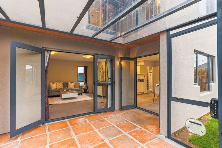 Photo of property in 128a Mcfaddens Road, St Albans, Christchurch, 8052