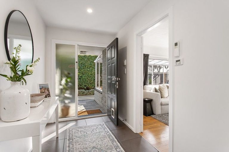 Photo of property in 5 Cintra Place, Casebrook, Christchurch, 8051