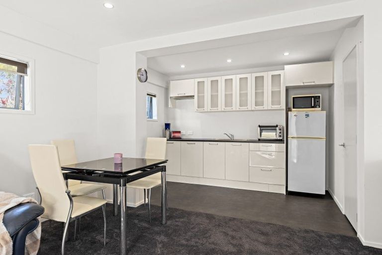 Photo of property in 82 Kowhai Road, Campbells Bay, Auckland, 0630