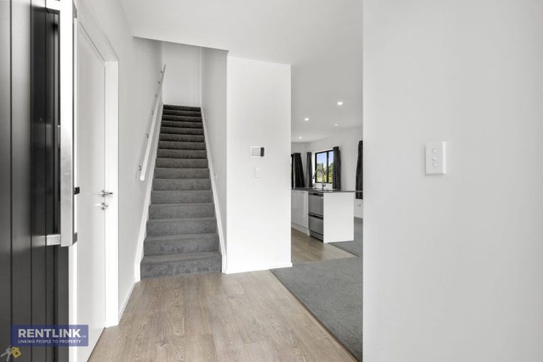 Photo of property in 22 Hayward Place, Ohauiti, Tauranga, 3112