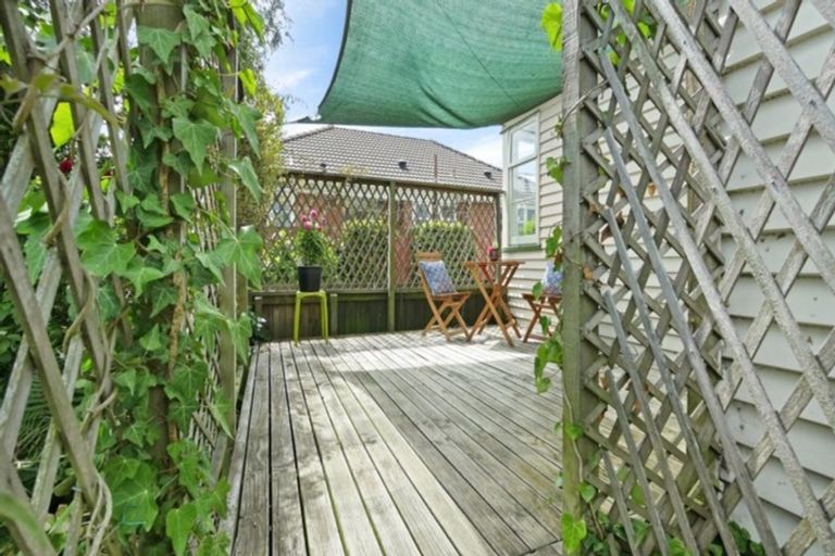 Photo of property in 2/10 Hillier Place, Spreydon, Christchurch, 8024