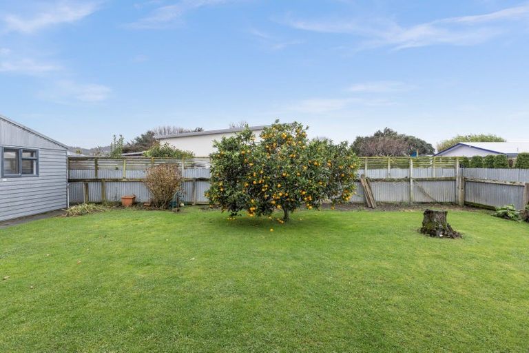 Photo of property in 2/13 Puketapu Road, Taradale, Napier, 4112