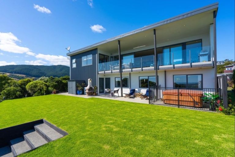 Photo of property in 7 Ocean Vista Lane, Paraparaumu, 5032