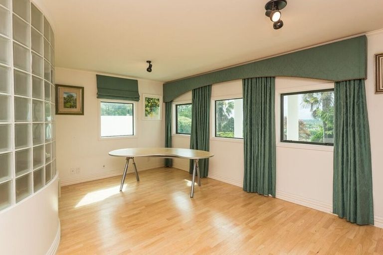 Photo of property in 24 Overdale Drive, Cashmere, Christchurch, 8022