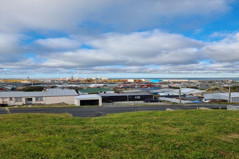 Photo of property in 230 Barrow Street, Bluff, 9814