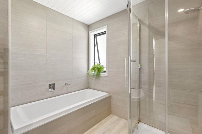 Photo of property in 104 Te Papatapu Road, Raglan, 3296