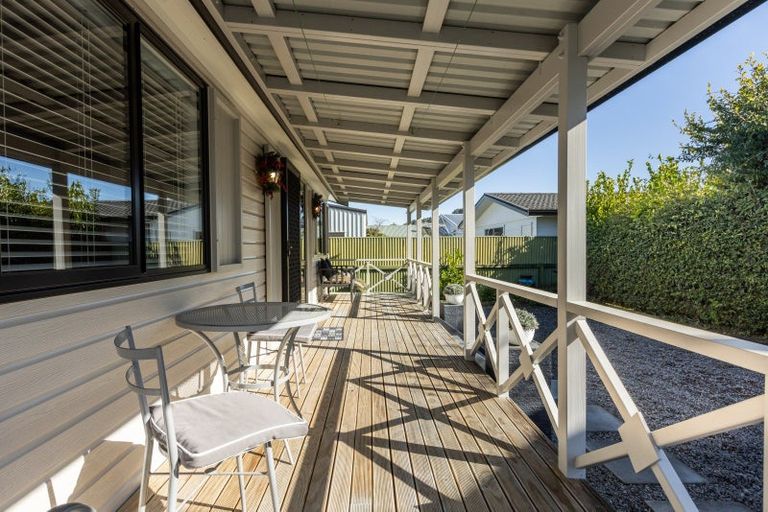 Photo of property in 72a Avondale Road, Taradale, Napier, 4112