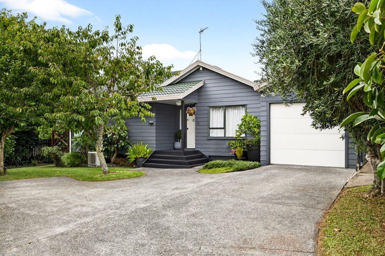 Photo of property in 15 Harvest Drive, Henderson, Auckland, 0612