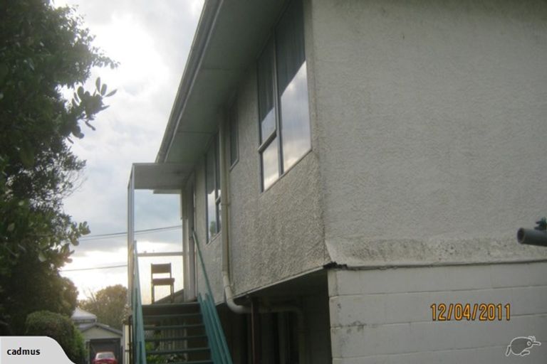 Photo of property in 2/22 Champion Street, Edgeware, Christchurch, 8013