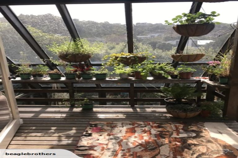 Photo of property in 6a Woodford Way, Crofton Downs, Wellington, 6035