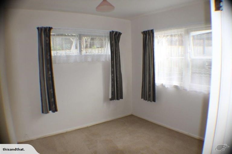 Photo of property in 1/133 Shakespeare Road, Milford, Auckland, 0620