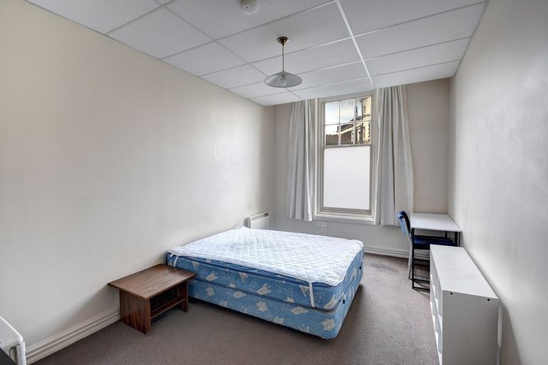 Photo of property in 5b Anzac Avenue, Dunedin Central, Dunedin, 9016