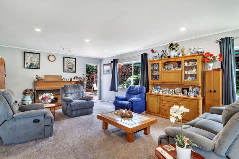 Photo of property in 55 Charles Street, Carterton, 5713