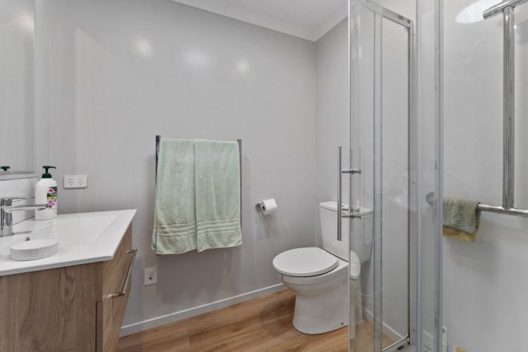 Photo of property in 3 Kingi Te Ahoaho Place, Otaki, 5512