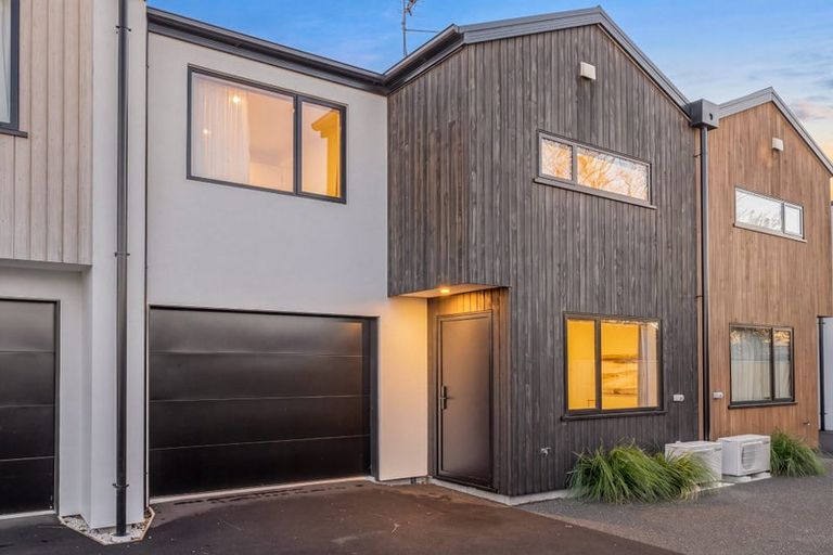 Photo of property in 5/28 Deloraine Street, Somerfield, Christchurch, 8024