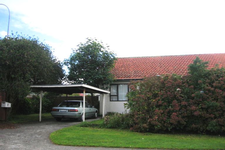 Photo of property in 1 Pohutukawa Street, Woburn, Lower Hutt, 5010