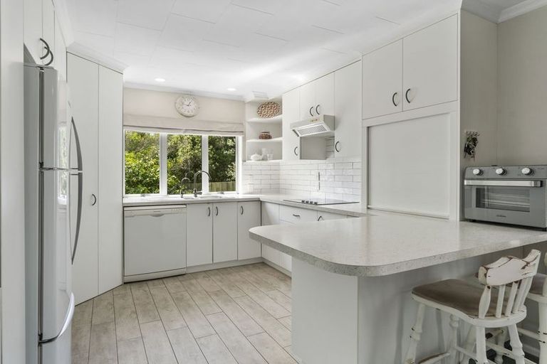 Photo of property in 16 Ferney Place, Richmond Heights, Taupo, 3330