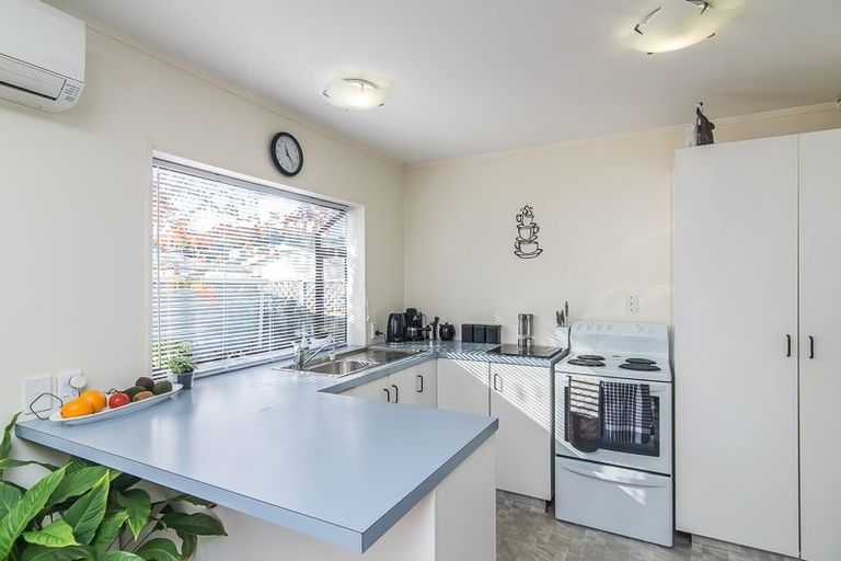 Photo of property in 43b Kapiti Road, Paraparaumu, 5032