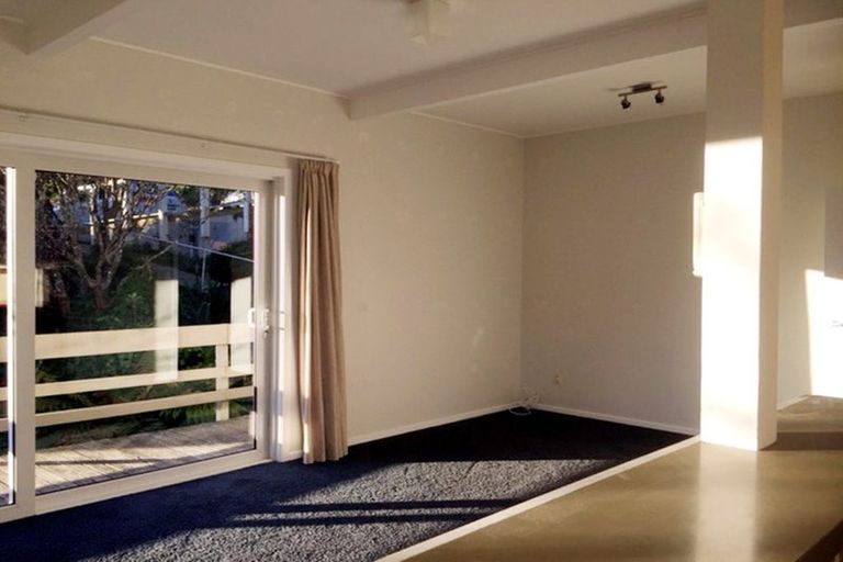 Photo of property in 44a/b Moana Road, Plimmerton, Porirua, 5026