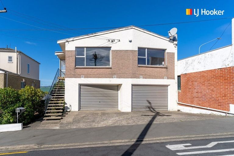Photo of property in 2 Mccrea Street, Mornington, Dunedin, 9011