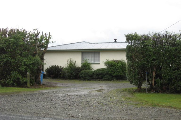 Photo of property in 94 Taiepa Road, Otatara, Invercargill, 9879