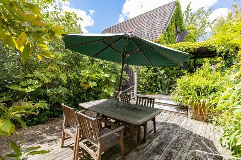 Photo of property in 144 Clarence Street, Hamilton Lake, Hamilton, 3204