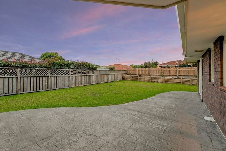 Photo of property in 15 Cloverlea Walk, Welcome Bay, Tauranga, 3112