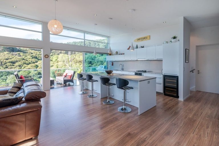 Photo of property in 2 Langlois Lane, Akaroa, 7520