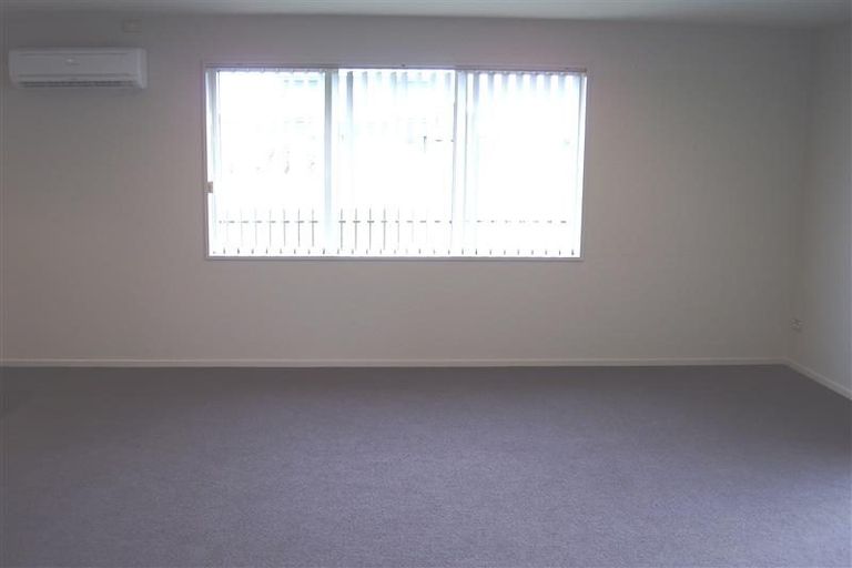 Photo of property in 20a Date Crescent, Aidanfield, Christchurch, 8025
